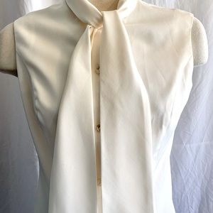 Vintage Sleeveless Secretary blouse top white  bow